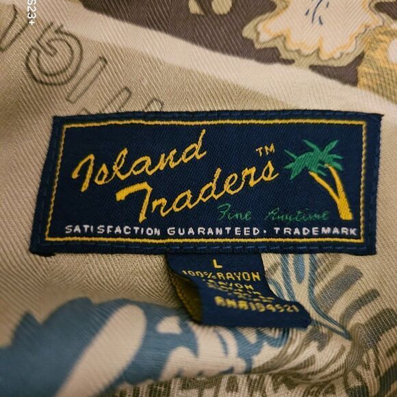 Island Traders L pit to pit 21 1/2 length 24 1/2 EX COND - Picture 5 of 5